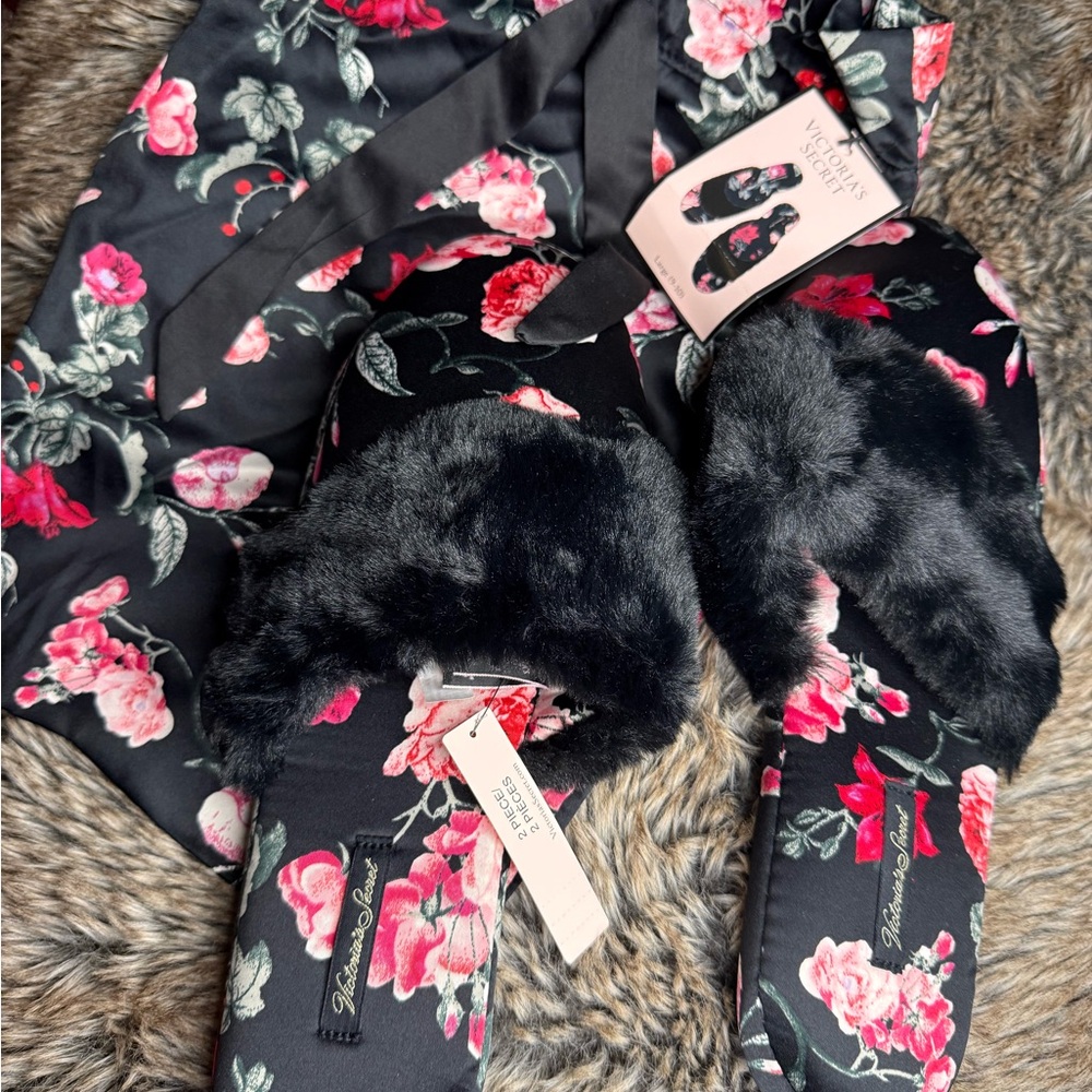 Victoria's Secret Black and Pink Slippers size 9-10